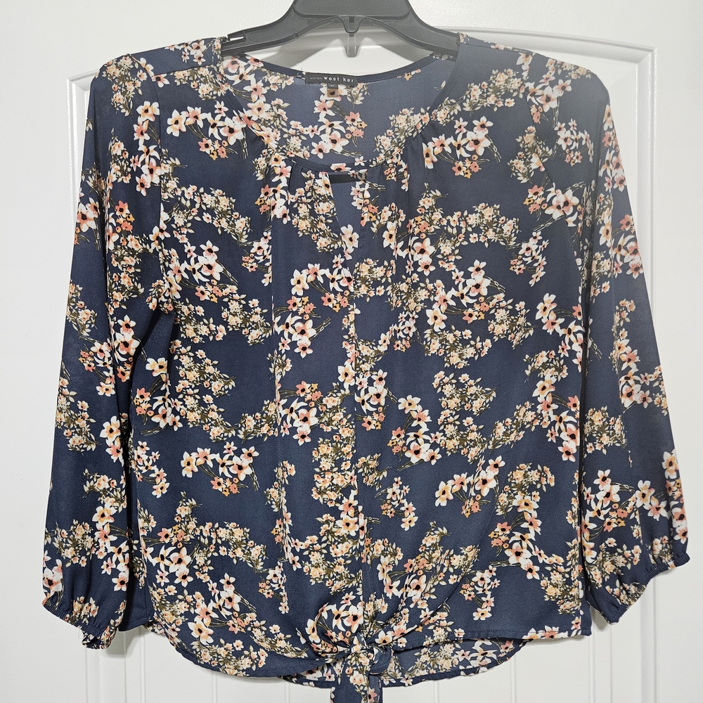 West Kei Floral Print Navy Blouse